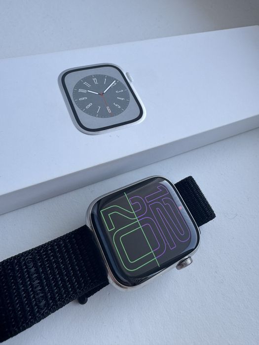 Apple Watch 8 45mm Stainless LTE +GPS – Super stan + dodatkowe paski