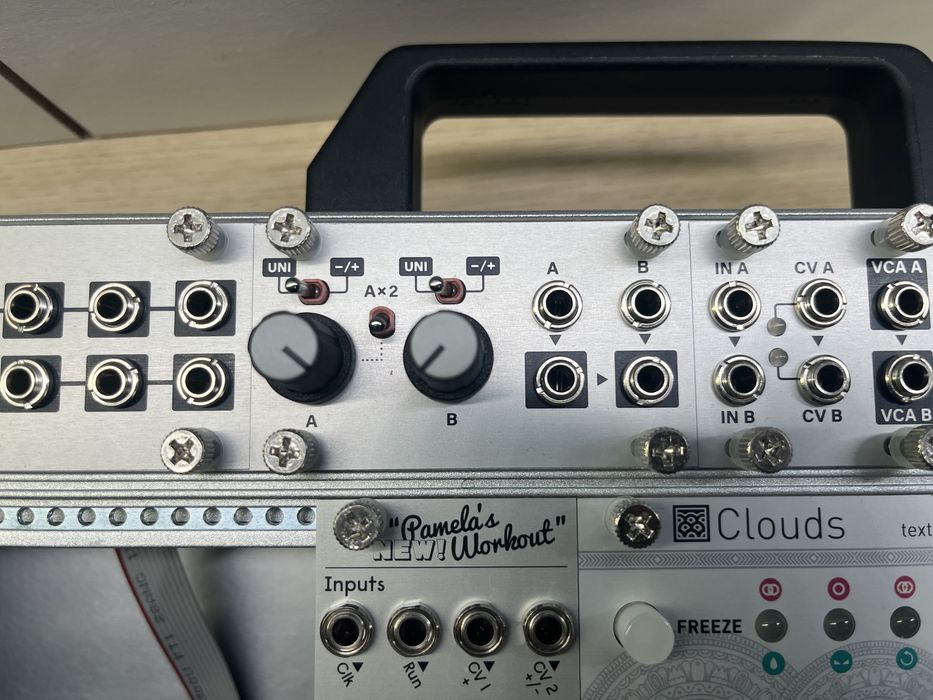 Moduł eurorack Intellijel Duatt 1U