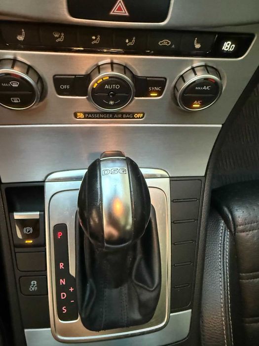 Volkswagen CC Luxury  2012