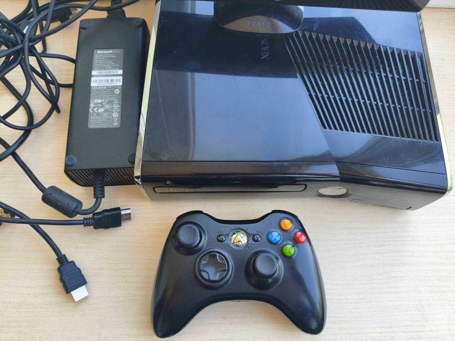 Xbox 360 Slim Kinect 250Gb ігри