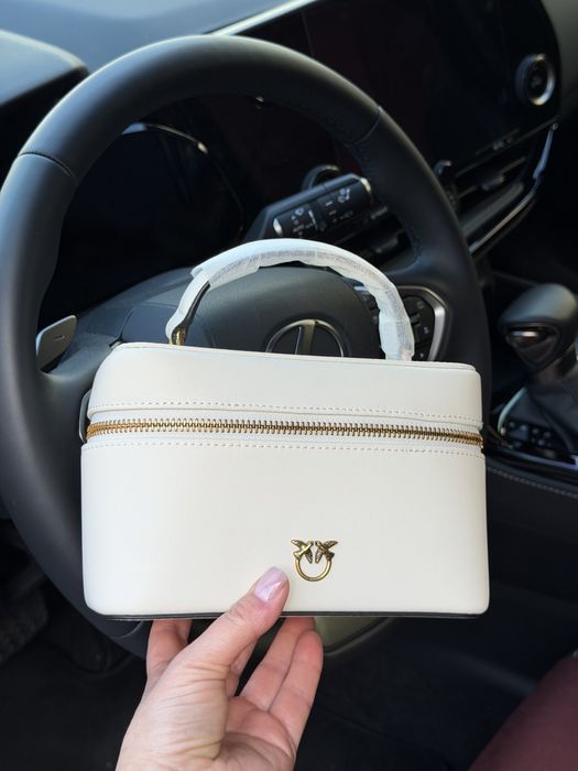 Сумка Pinko біла Vanity soft mini