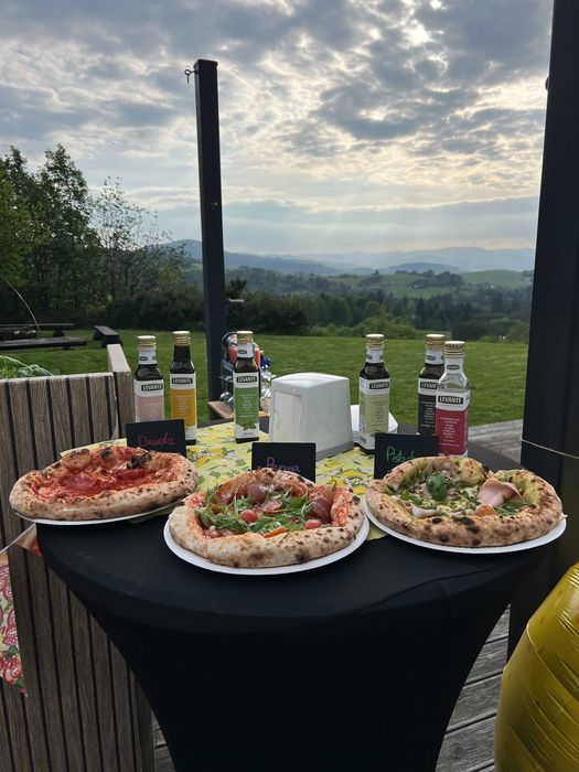 Mobilny Pizzaiolo – świeża pizza na Twojej imprezie