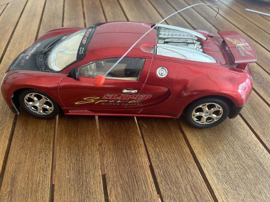 Carro telecomandado