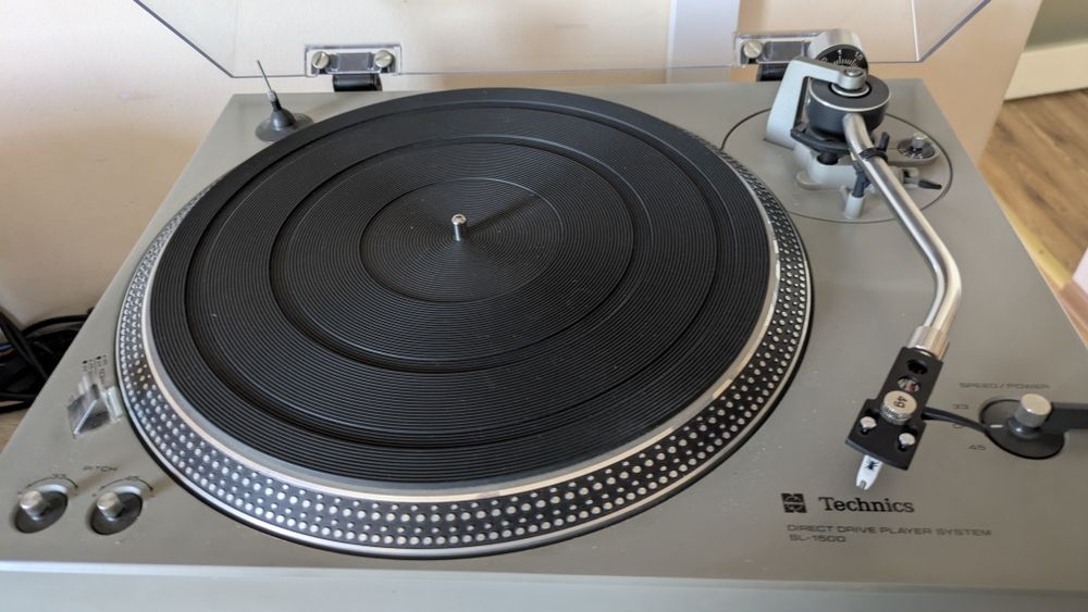 pTechnics sl 1500