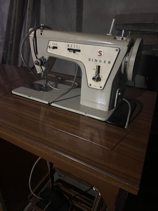 Maquina de costura antiga Singer