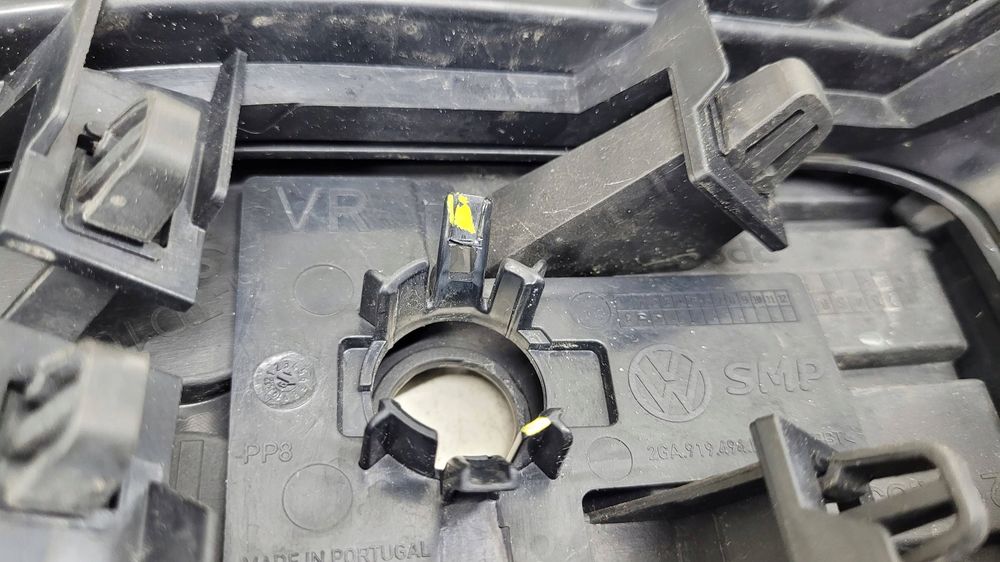 Volkswagen T-Roc Halogen przedni LED DRL prawy przód 2GA941056