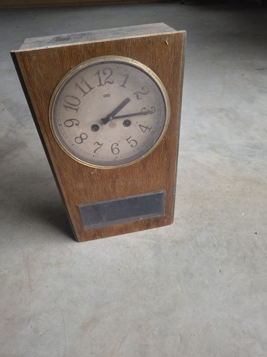 Zegar Ścienny Metron