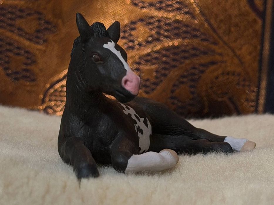 Schleich фигурка жеребенка перекрас