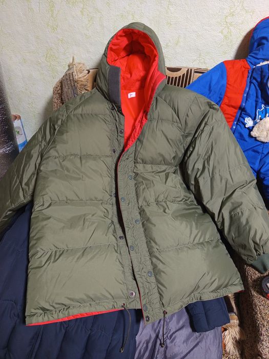 Пуховик теплый двухсторонний,безкарманник,размер 52-54