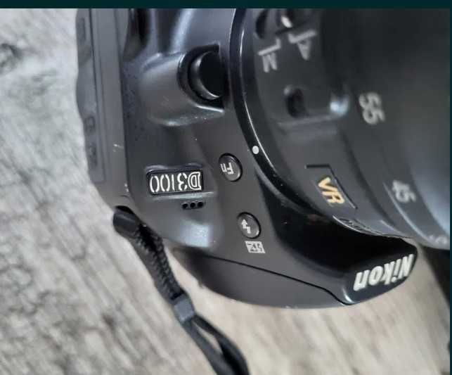 Nikon D3100 + 50mm niski przebieg 9709 zdjec + profesjonalny statyw