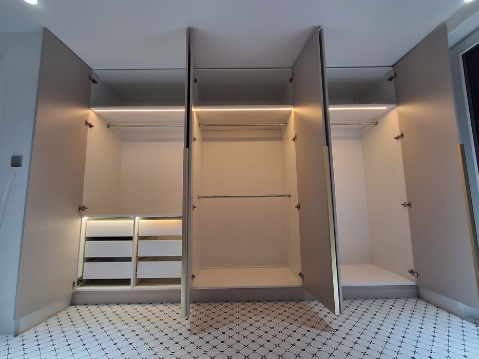 Meble na wymiar uslugi stolarskie