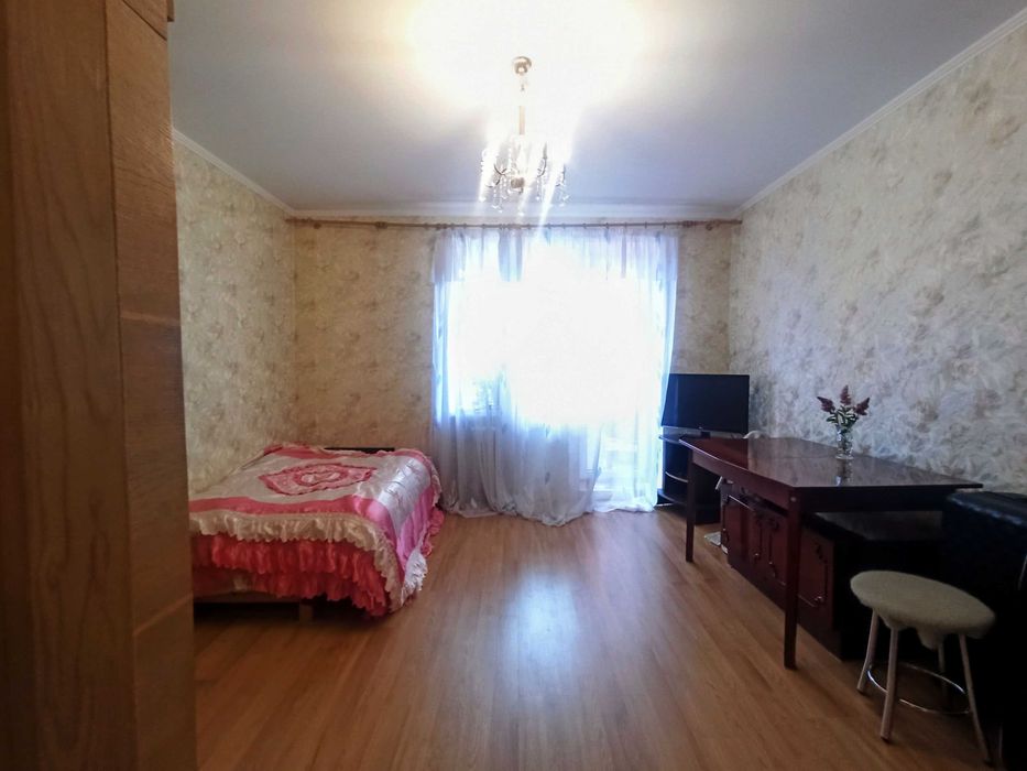 Здається в оренду кімната