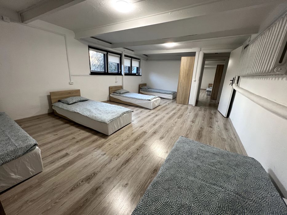 NOCLEGI dla FIRM obok A1 i Andrzejowa 10 min Olechów od 20 do 60 osób