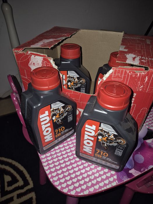 Óleo motul 710 100%  synthetic