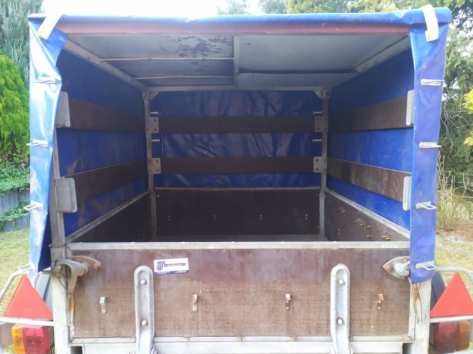 Sprzedam  przyczepkę oś skrętna