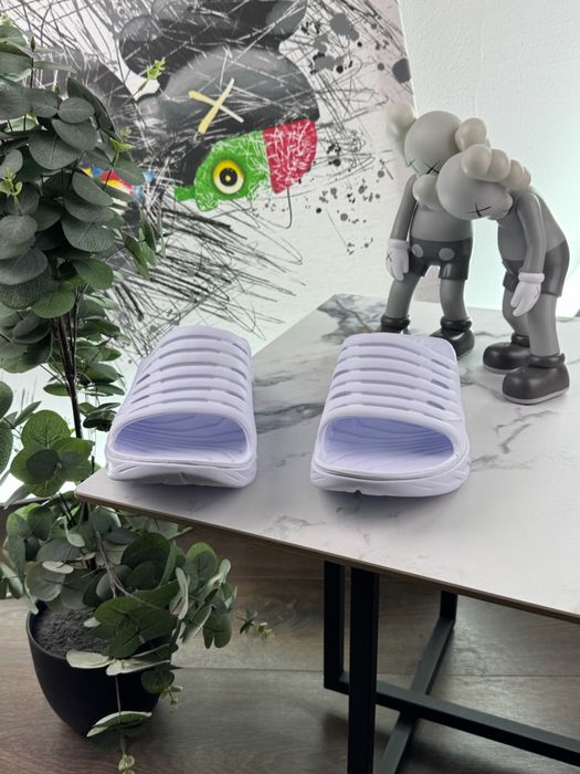 Нові тапочки шльопки Hoka Ora Recovery 46.5 розмір Е11820
