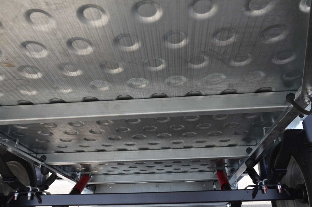 Надлегкий легковий причіп Еней