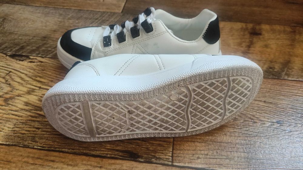 Adidasy damskie białe