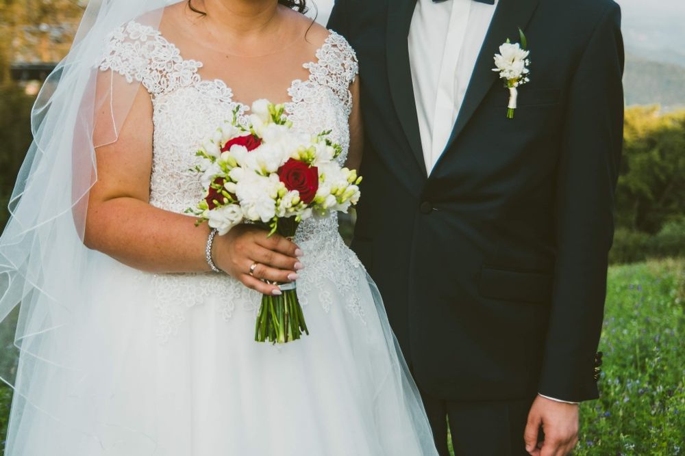 Piękna suknia ślubna.