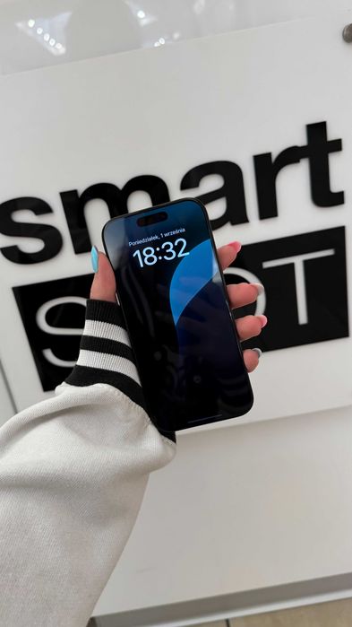 iPhone 16 Pro 128 GB Black Titanium | 24 miesiące gwarancji