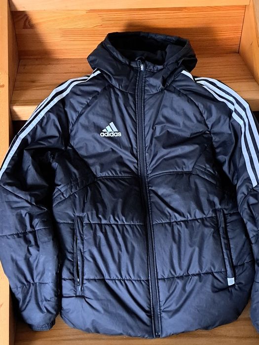 Тепла куртка  Adidas