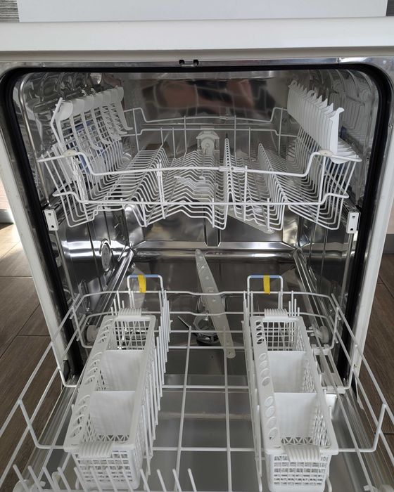 Zmywarka Whirlpool 60 cm PowerClean 6th Sense, wolnostojąca, sprawna i szczelna