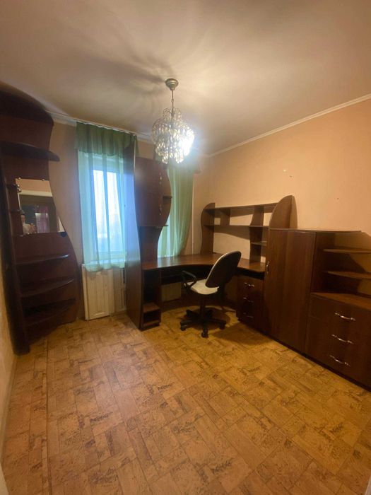 Аренда!3 комнаты!Центр!Средний этаж!