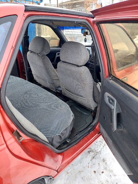 ВАЗ 2110. 2001 р.в.