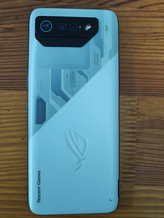 Asus ROG Phone 7 8/256 White