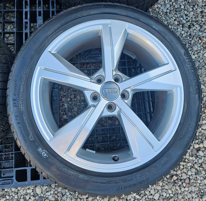 Koła Zimowe 17" Audi A1  215/45R17 Hankook Winter I cept evo 2