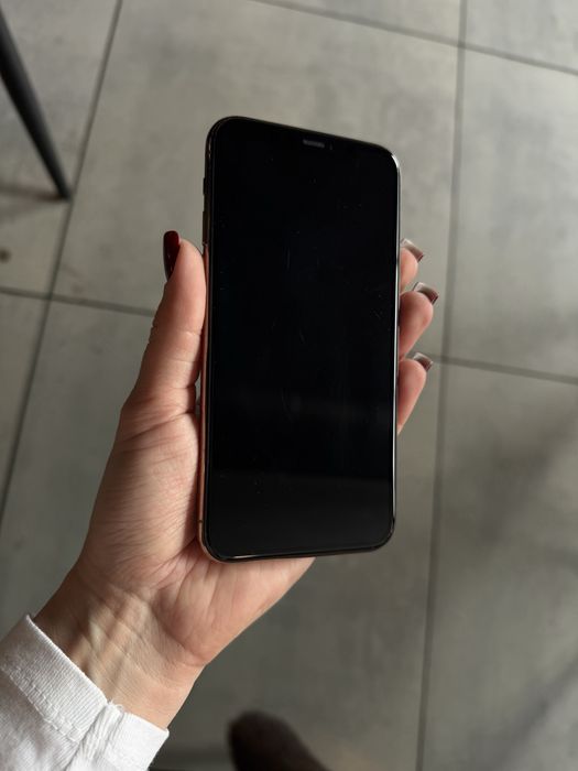 Продам  iPhone 11 pro 256 гб