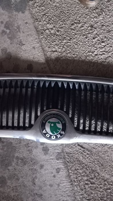 Grill atrapa S k o d a