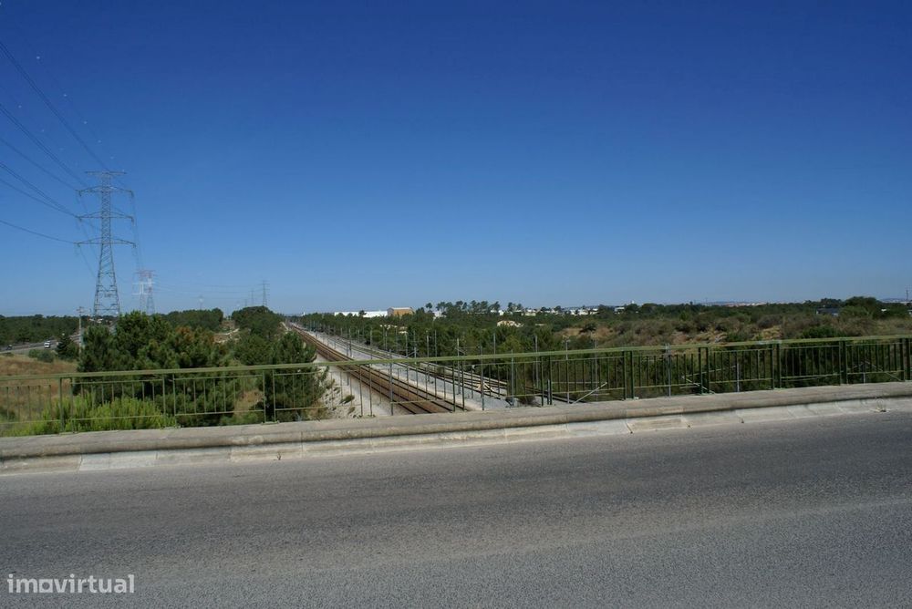 Terreno Em Foros Da Catrapona - Seixal