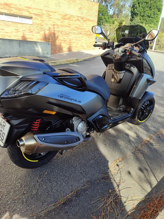 Moto Peugeot metropolis 400 GT ano 2022