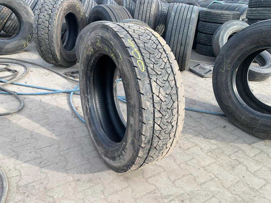 Opona używana ciężarowa napędowa 295/60R22.5 GOODYEAR KMAX D A / 6-7mm
