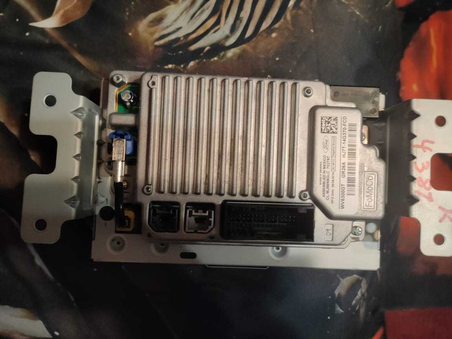 Продам мультимедію Lincoln MKC 2016 !