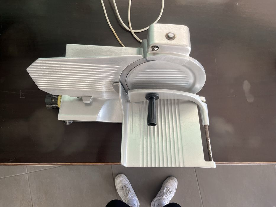 Slicing Machine447059830191564802