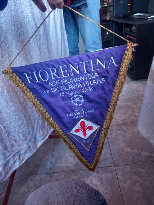 bandeira oficial da champions league Fiorentina vs SK Slava de Praga