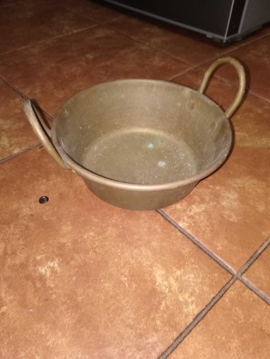 Tachos em cobre antigos