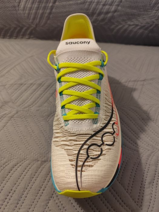 Tênis corrida Saucony Endorphin Elite 2 NOVOS
