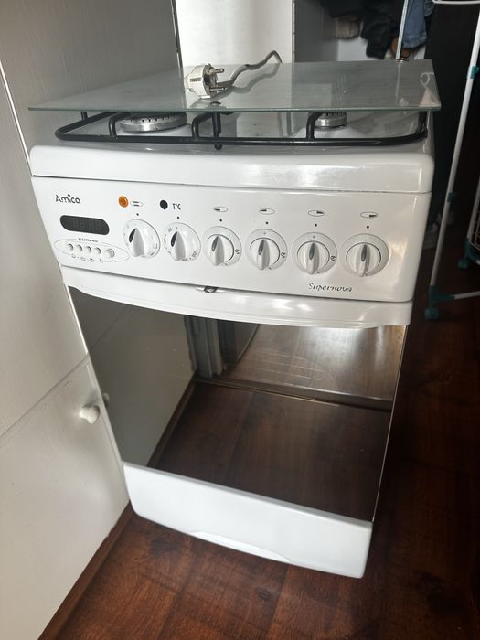 Kuchenka Amica Electronic