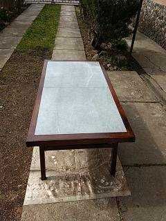 журнальний столик