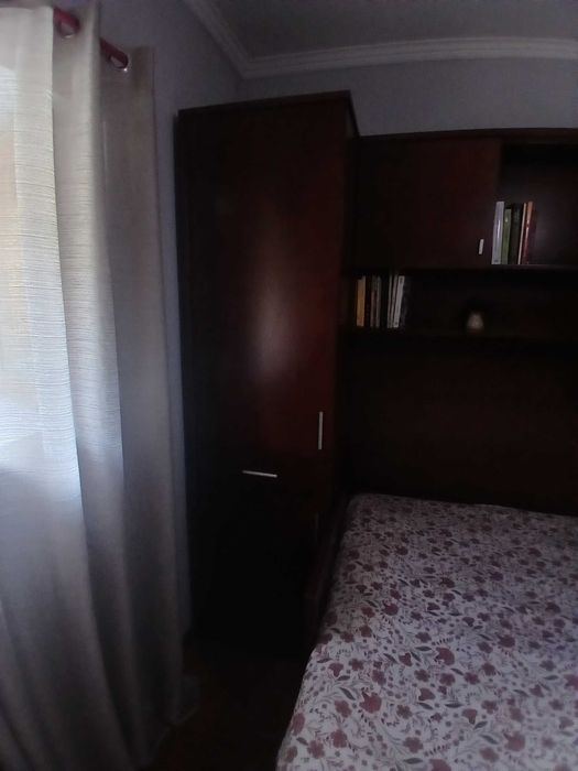 Estúdio de quarto feito à medida c/2 camas