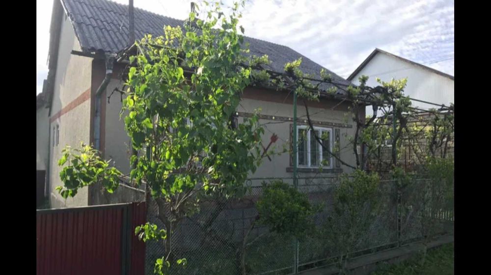 Продається будинок у м. Тячів