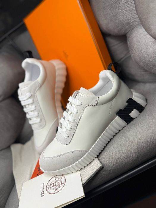 Женские кожаные белые кроссовки Hermes Bouncing с белыми вставками кеды эрмес гермес
