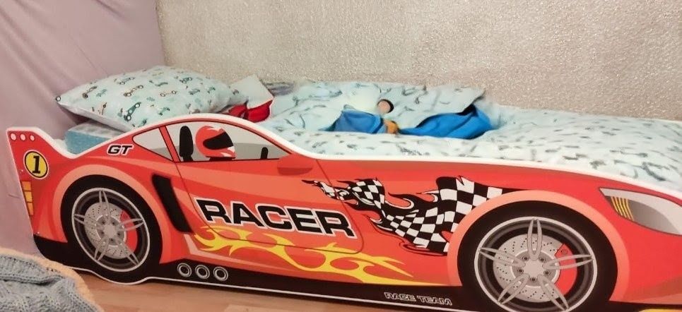 Łóżko dziecięce auto