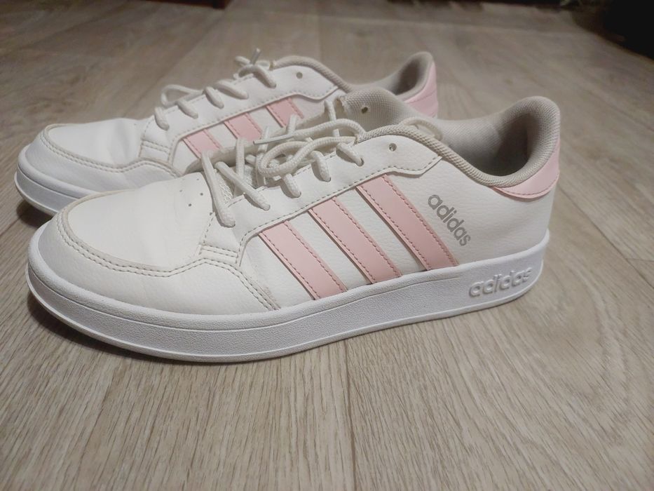 Кросівки Adidas 40 розмір