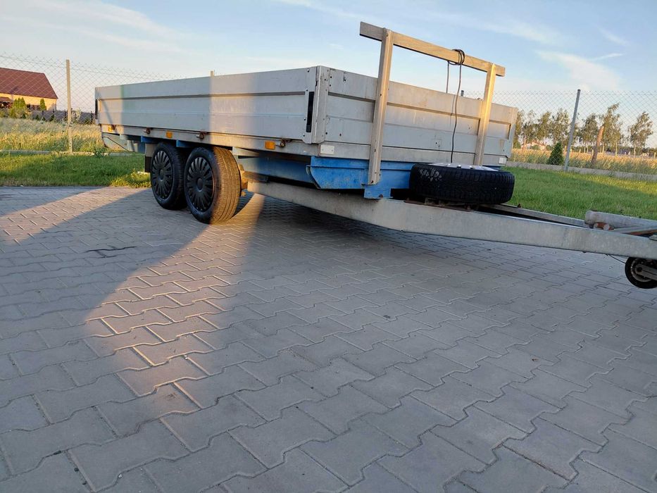 Sprzedam.Przyczepa ciężarowa 2000 DMC,burty aluminiowe