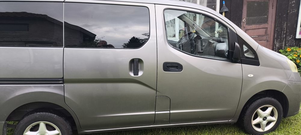 Sprzedam Nissan NV200