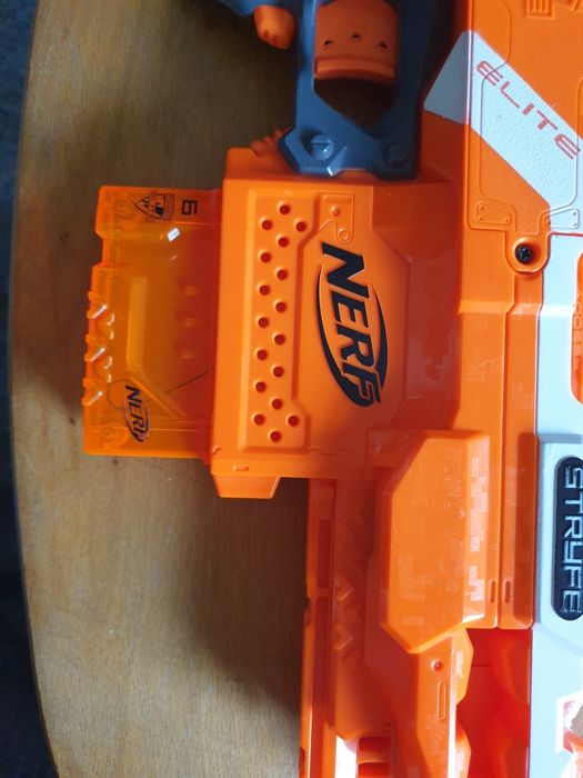 Hasbro N-Strike Elite Stryfe blaster